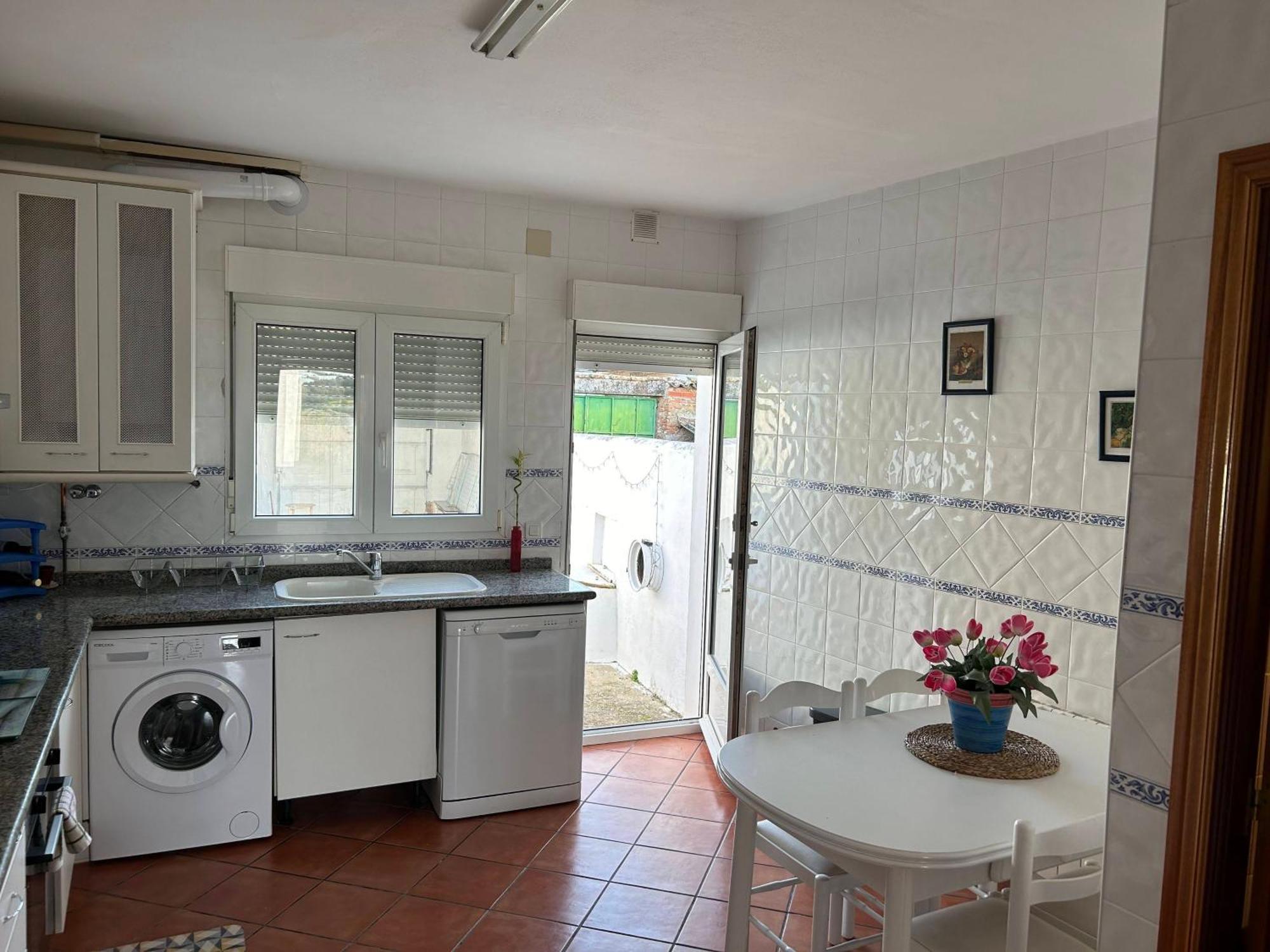 Casa Rural La Manzanilla Salvatierra de Santiago ภายนอก รูปภาพ